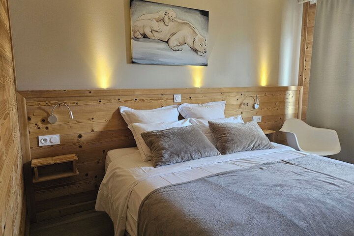 Room 14 of 38