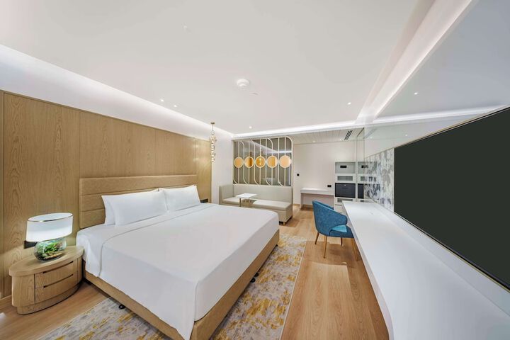 Room 40 of 231