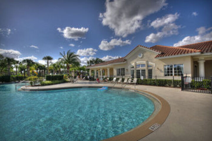 Pool 9 of 14