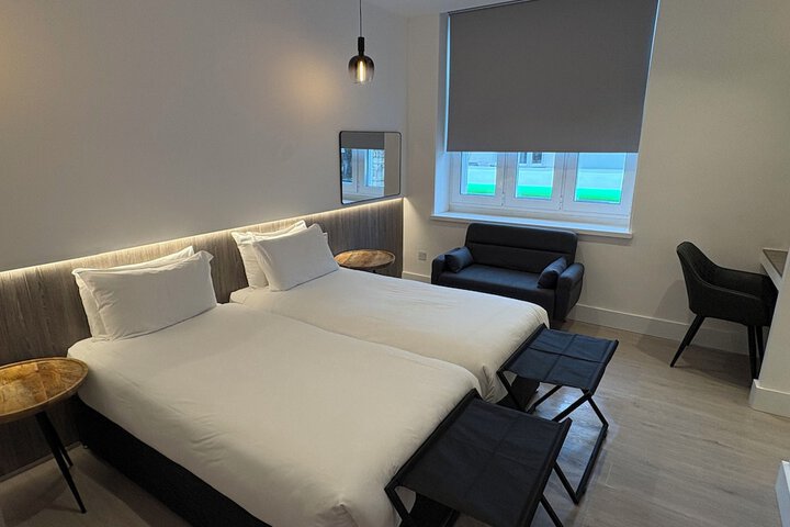 Room 21 of 52