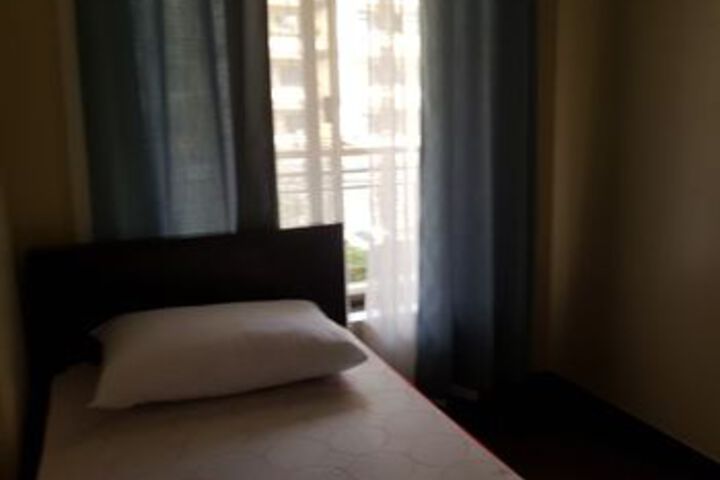 Room 15 of 41