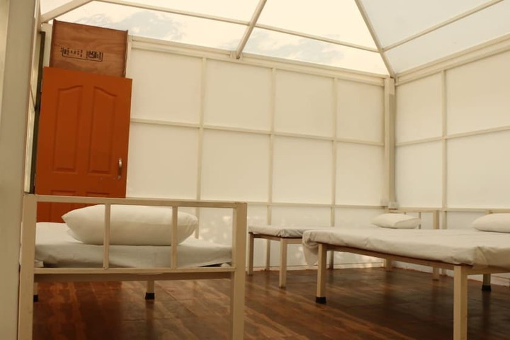 Room 3 of 16