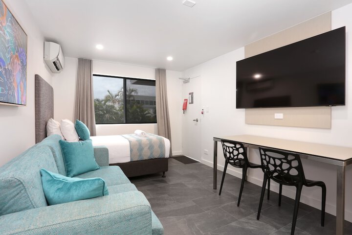 Room 42 of 79
