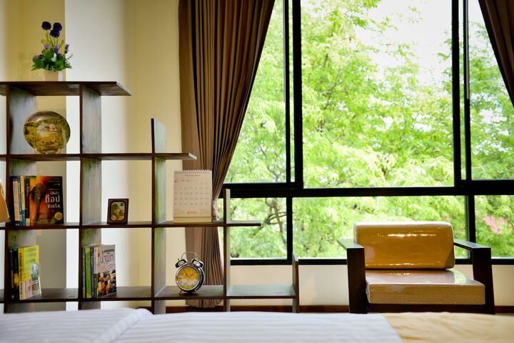 Room 9 of 72
