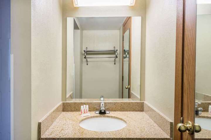 Clean Restrooms