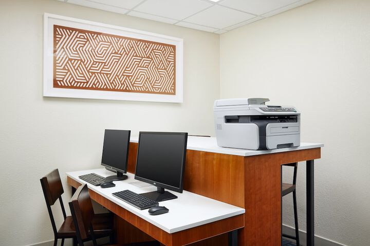Business Center 39 of 42