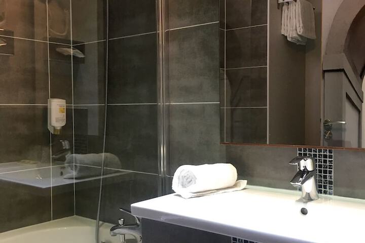 Clean Restrooms