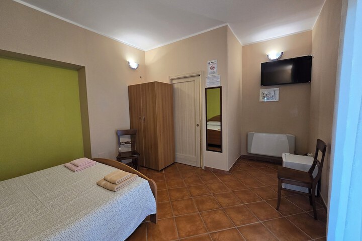 Room 21 of 65