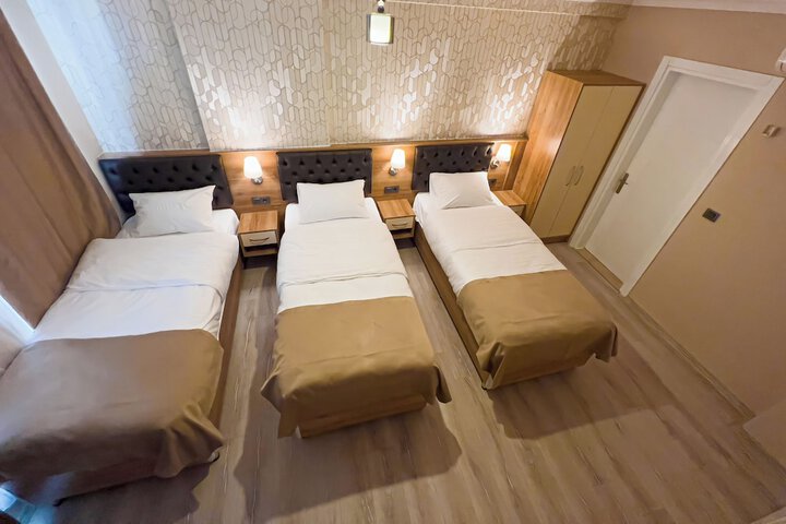 Room 18 of 23