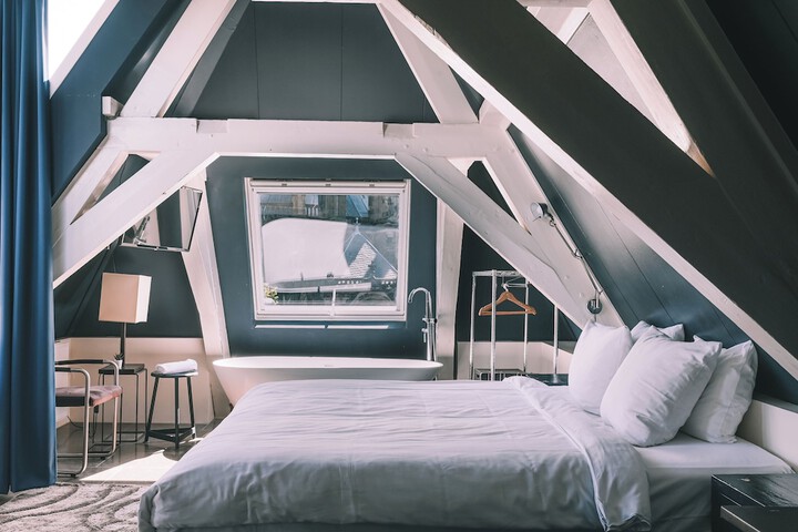 Room 19 of 51