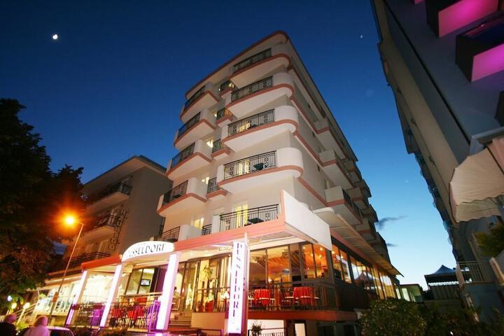 Hotel 64 of 64