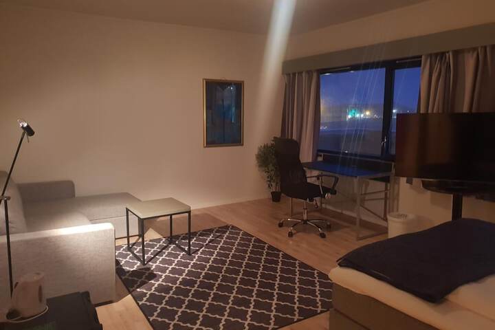 Room 21 of 48