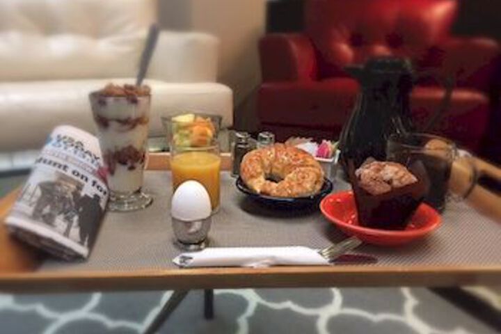 Breakfast/Coffee Service 14 of 91