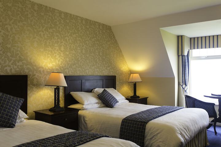 Room 4 of 67