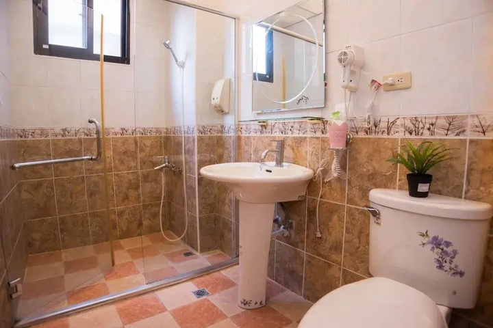 Clean Restrooms