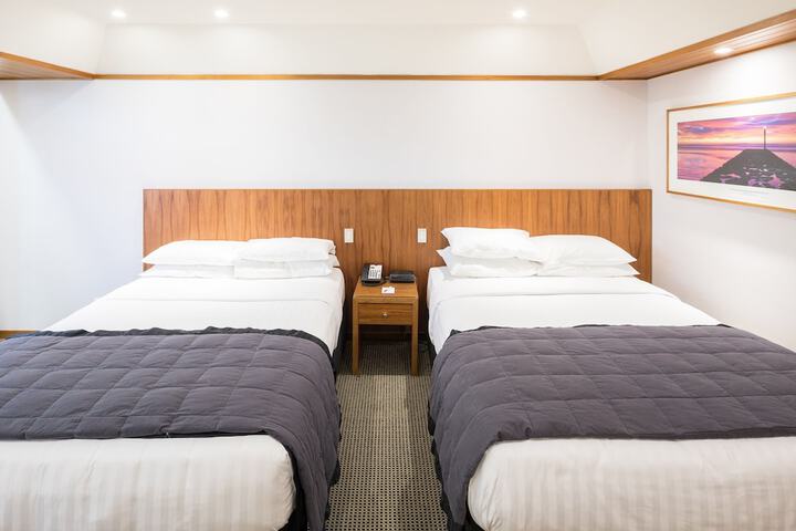 Room 5 of 55