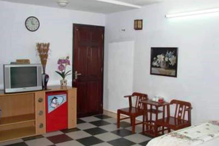 Room 7 of 15