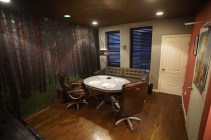Room 42 of 79