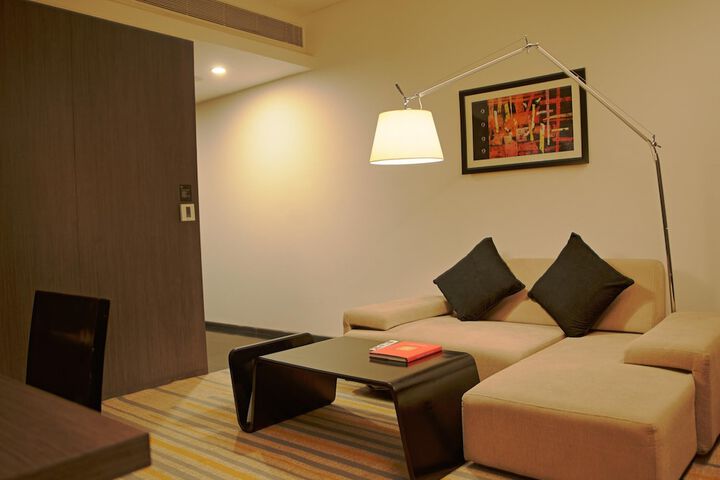 Room 30 of 126