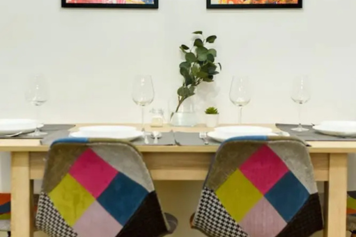 Dining 17 of 17