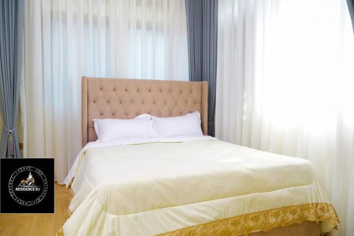 Room 2 of 9