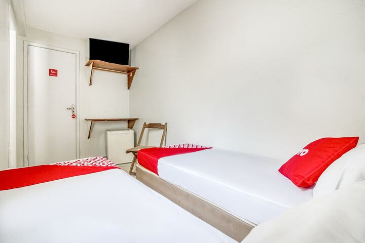 Room 14 of 35