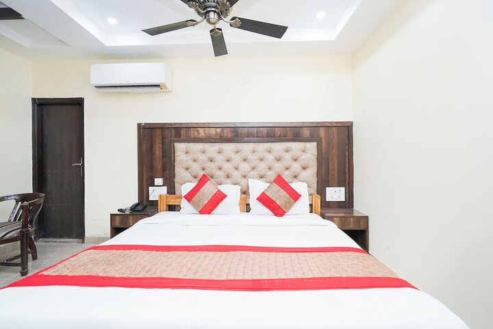 Room 48 of 65