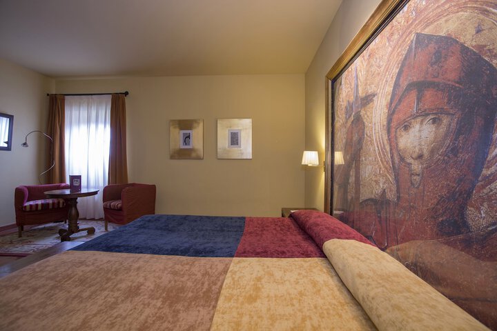 Room 13 of 41