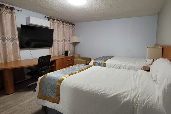 Room 35 of 68