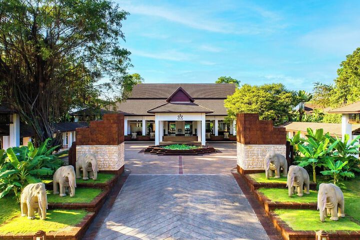 Tawa Ravadee Resort WorldHotels Distinctive Collection in Si Maha Phot