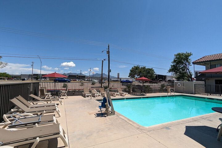 Pool 81 of 99