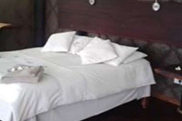 Room 3 of 11