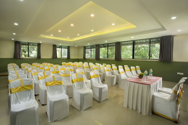 Ballroom/Hall 47 of 63