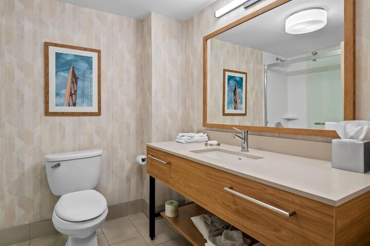 Bathroom shower