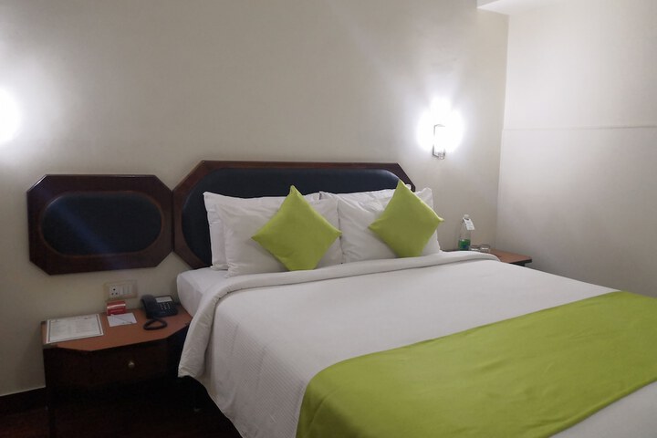 Room 16 of 69