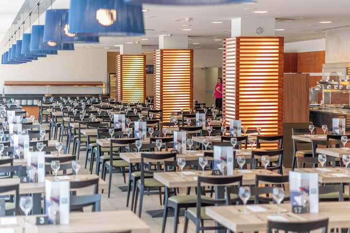 Dining 60 of 92