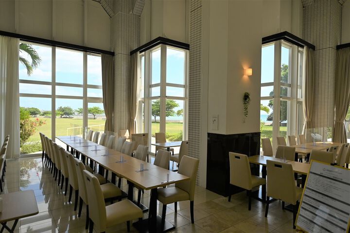 Dining Photos