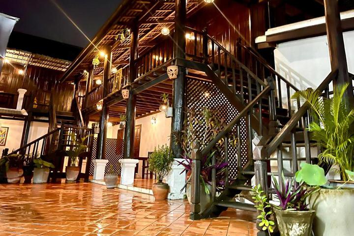Vieng Savanh II Hotel