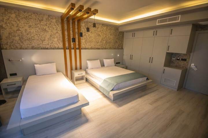 Room 7 of 22