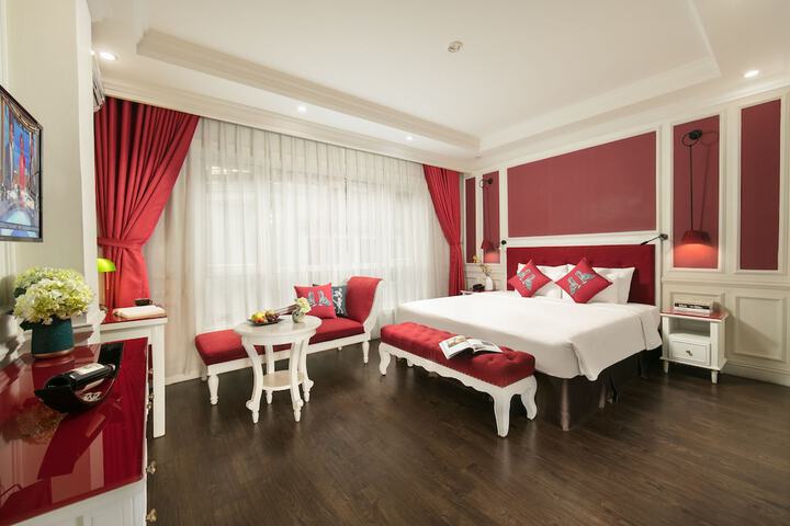 Room 20 of 48