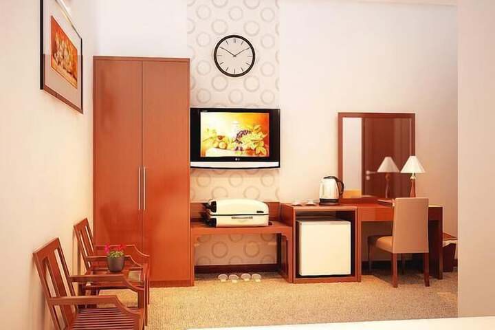 Room 21 of 66