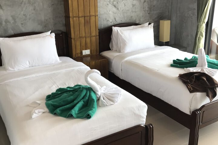 Room 16 of 81