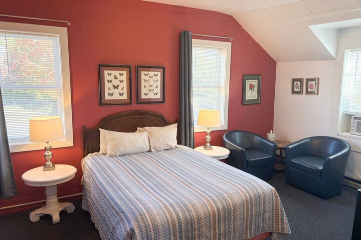 Room 25 of 75