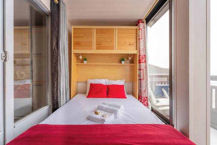 Room 17 of 54