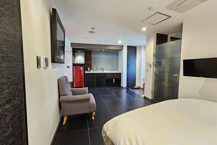 Room 78 of 138