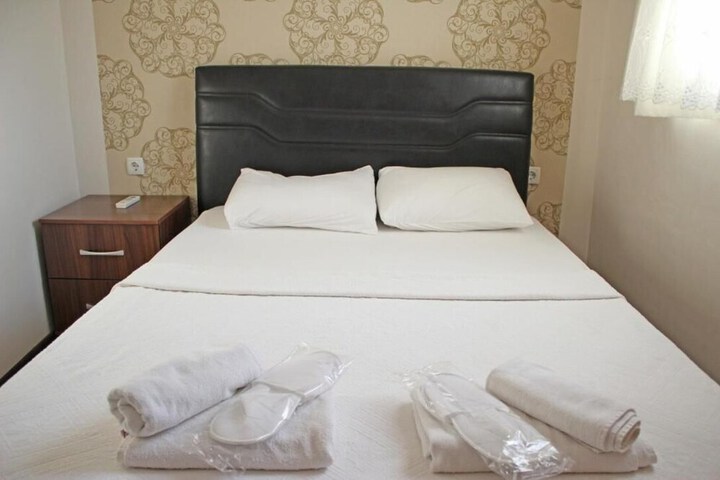 Room 14 of 35