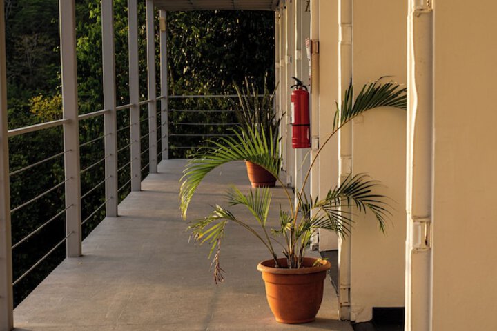 Hotel 128 of 136