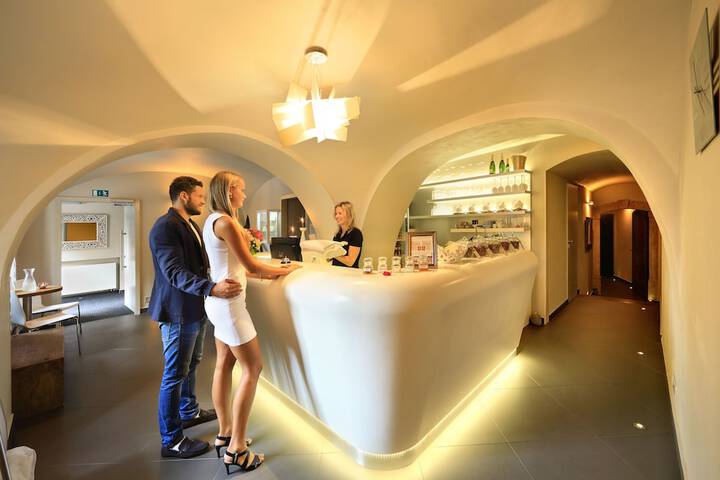 Hotel Interior 55 of 146