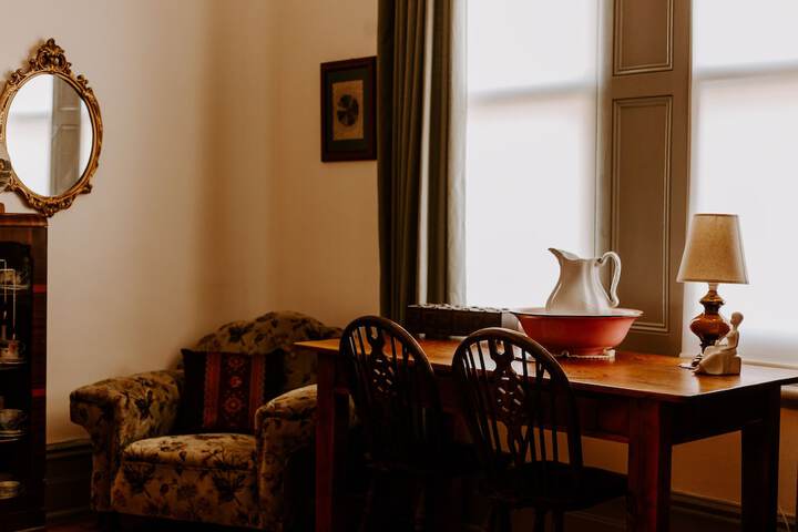 Room 2 of 21