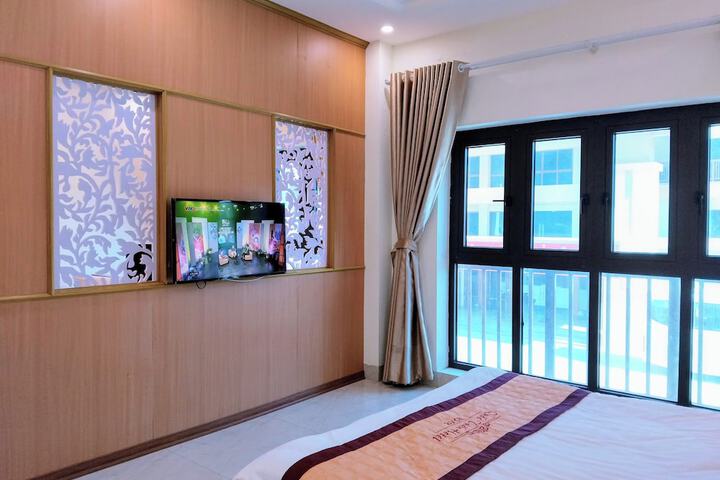 Room 7 of 50